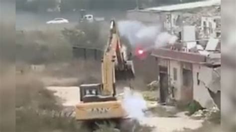 china excavator fireworks|Dude KO's a Bulldozer Coming to Demolish His Home With .